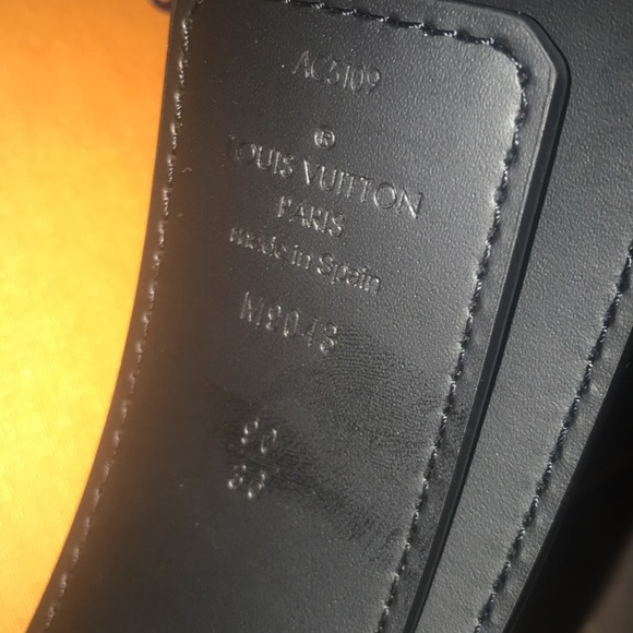 Lv Reversible belt - Picture 2 of 5